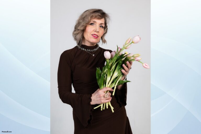 Никитина Елена